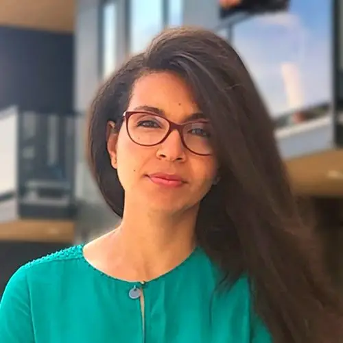 Amal El-Nakeeb